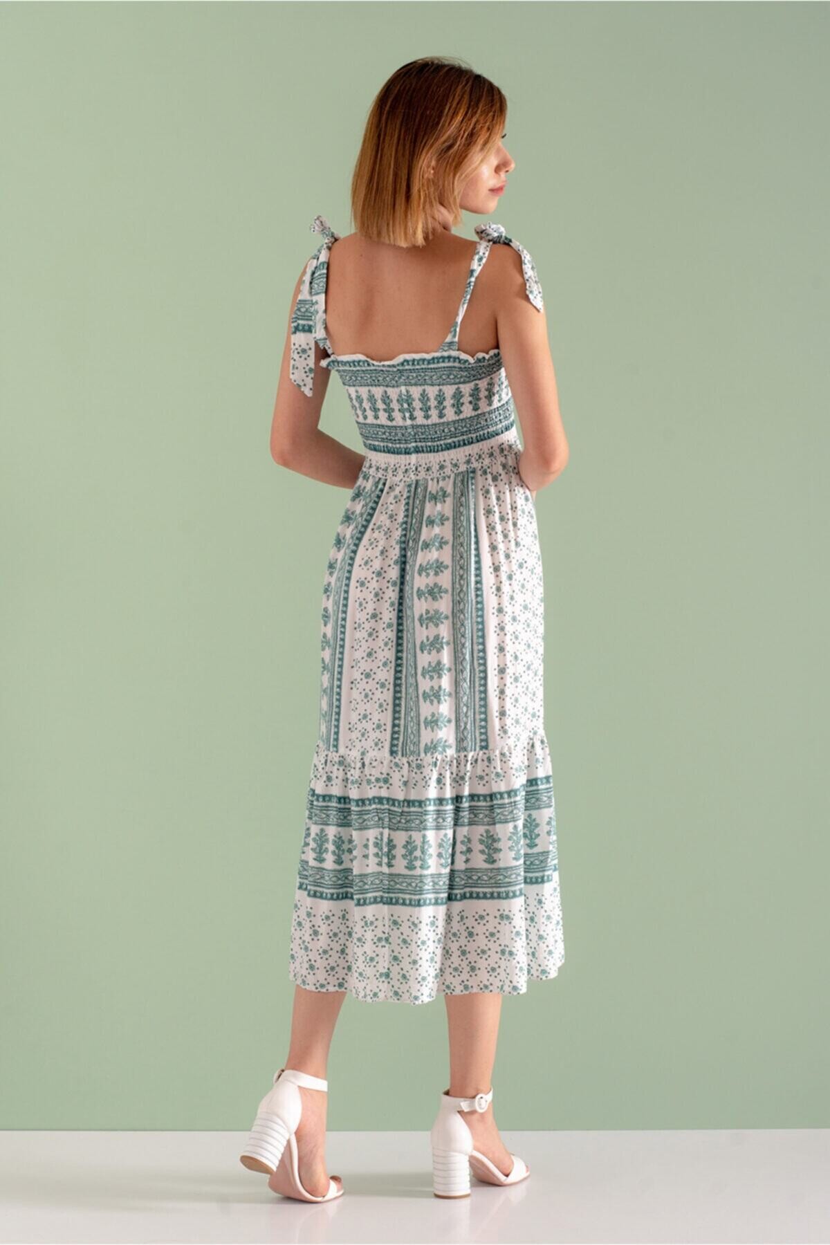 Kadın Haki Bağlamalı Askılı Desenli Yazlık Viskon Elbise HZL21S-2239