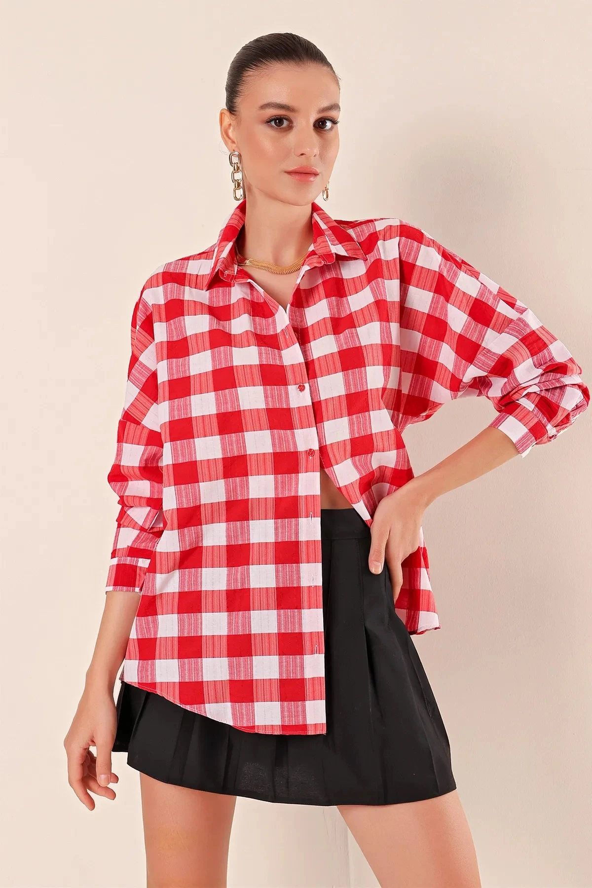 Kadın Kırmızı Beyaz Ekose Gömlek HZL22W-BD1201451