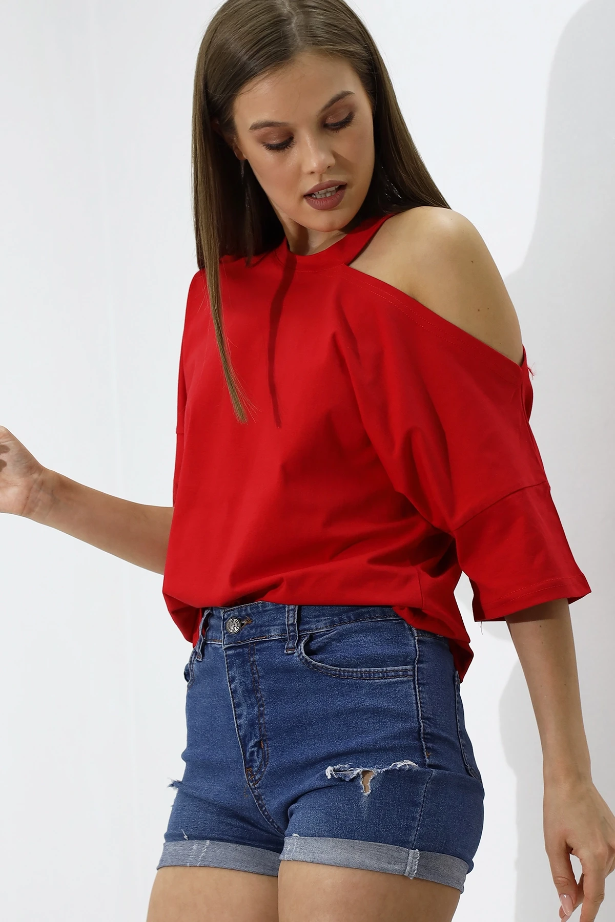 Kadın Kırmızı Düz Oversize Kayık Yaka Omuz Detay Örme T-Shirt  HZL23S-DSB120191