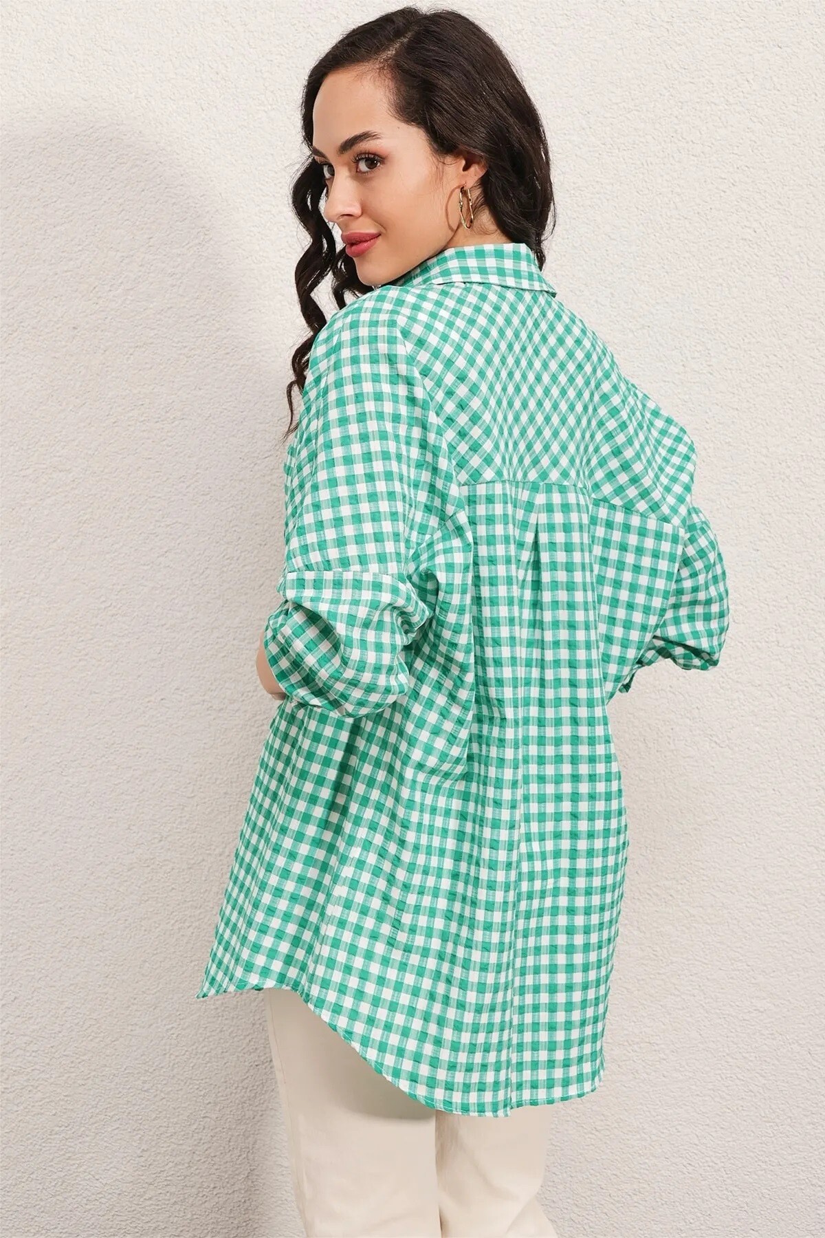 Kadın Koyu Yeşil Kareli Oversize Gömlek HZL22W-BD1201451