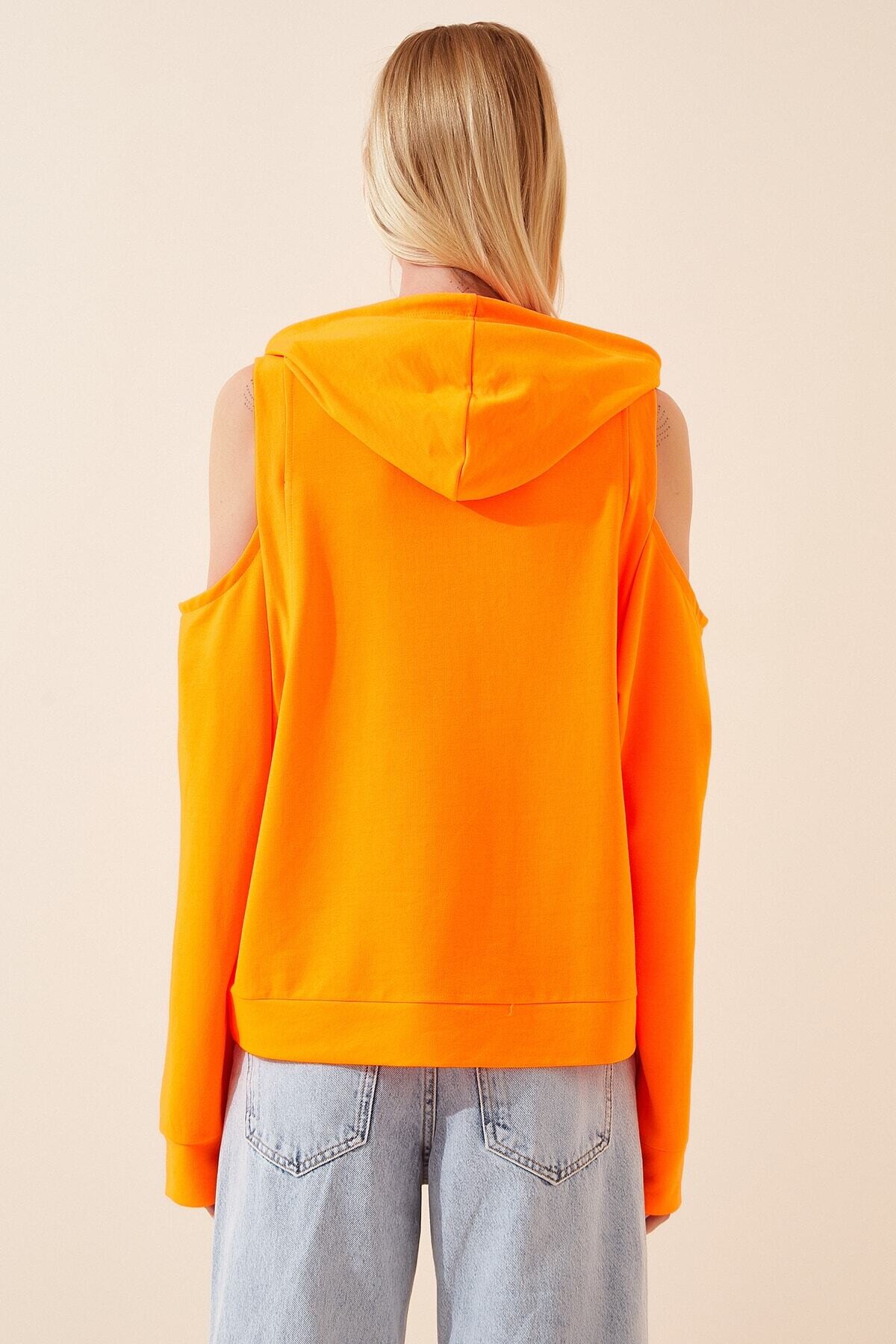 Kadın Oranj Kapüşonlu Pencereli Mevsimlik Sweatshirt HZL22W-BD1237