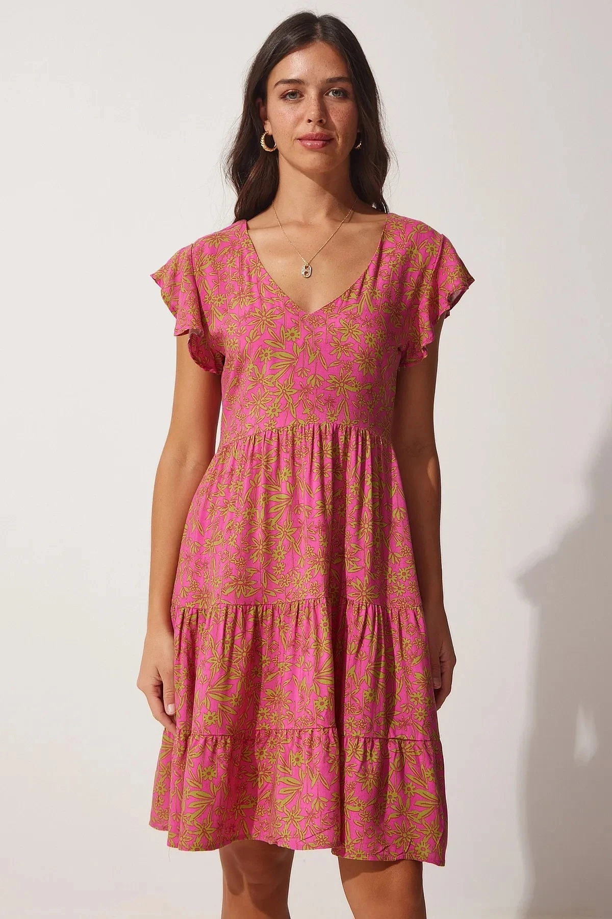 Kadın Pembe Çiçekli Yazlık V Yaka Viskon Elbise HZL23S-BD123971