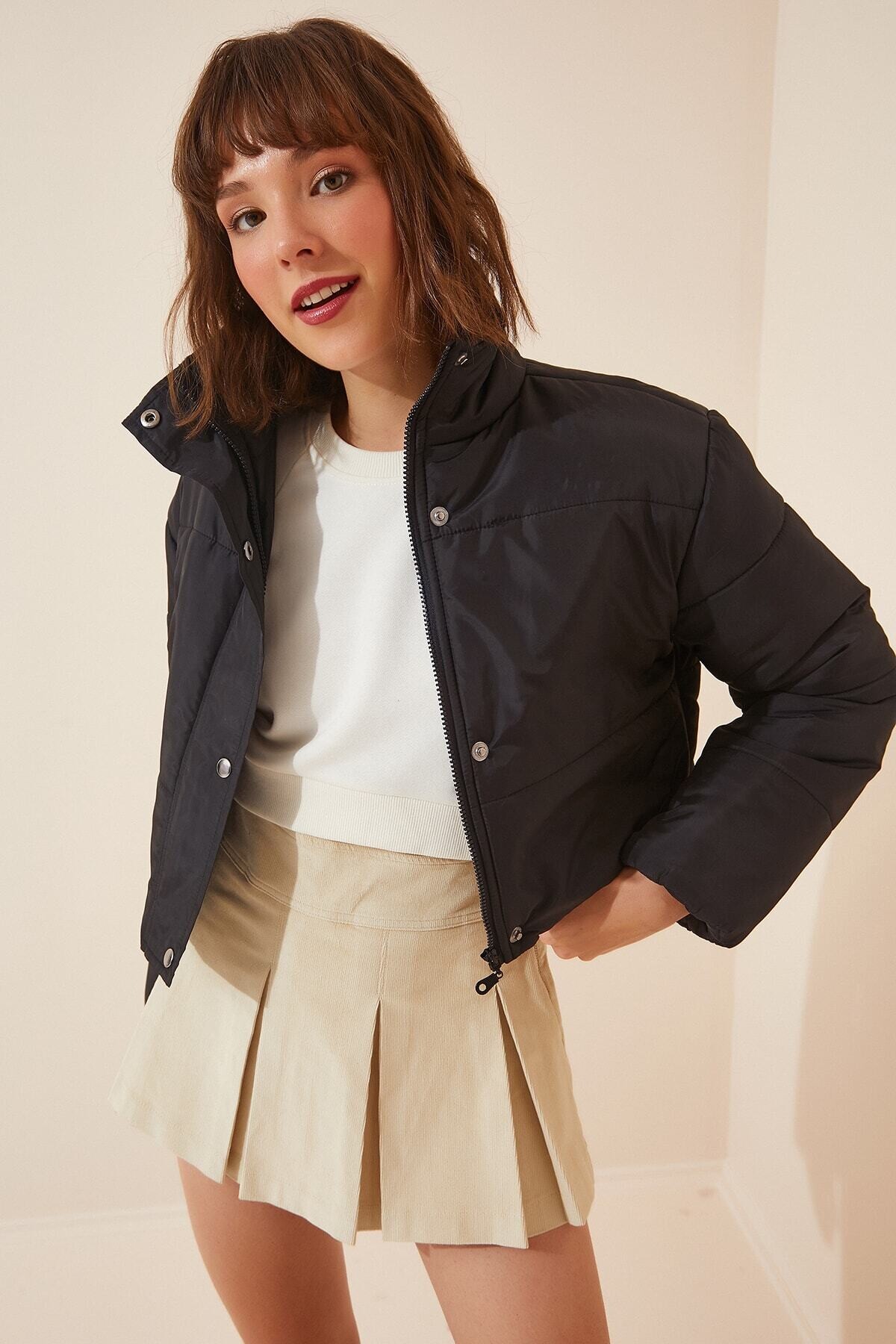 Kadın Siyah Crop Şişme Mont HZL22W-BD151361