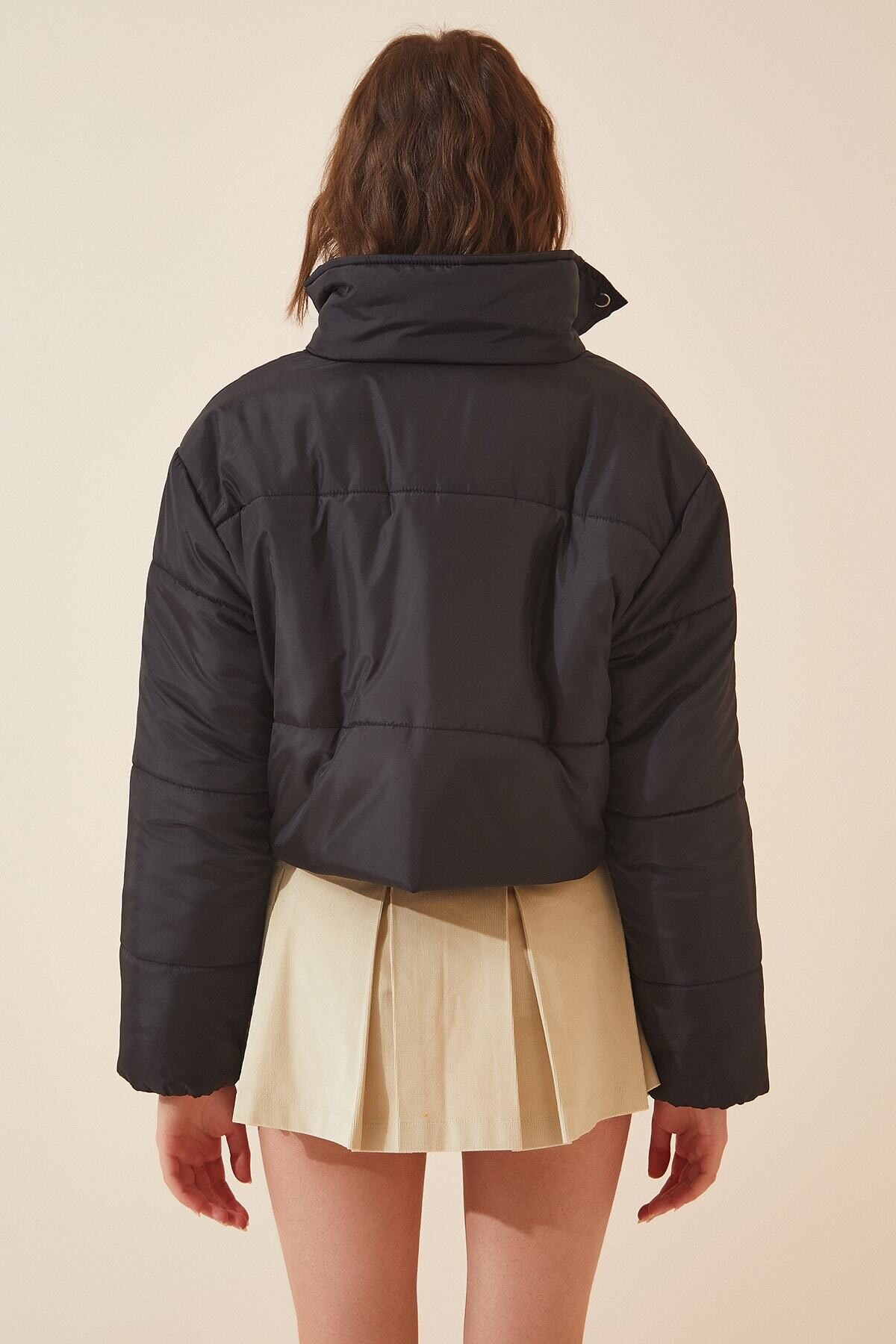 Kadın Siyah Crop Şişme Mont HZL22W-BD151361