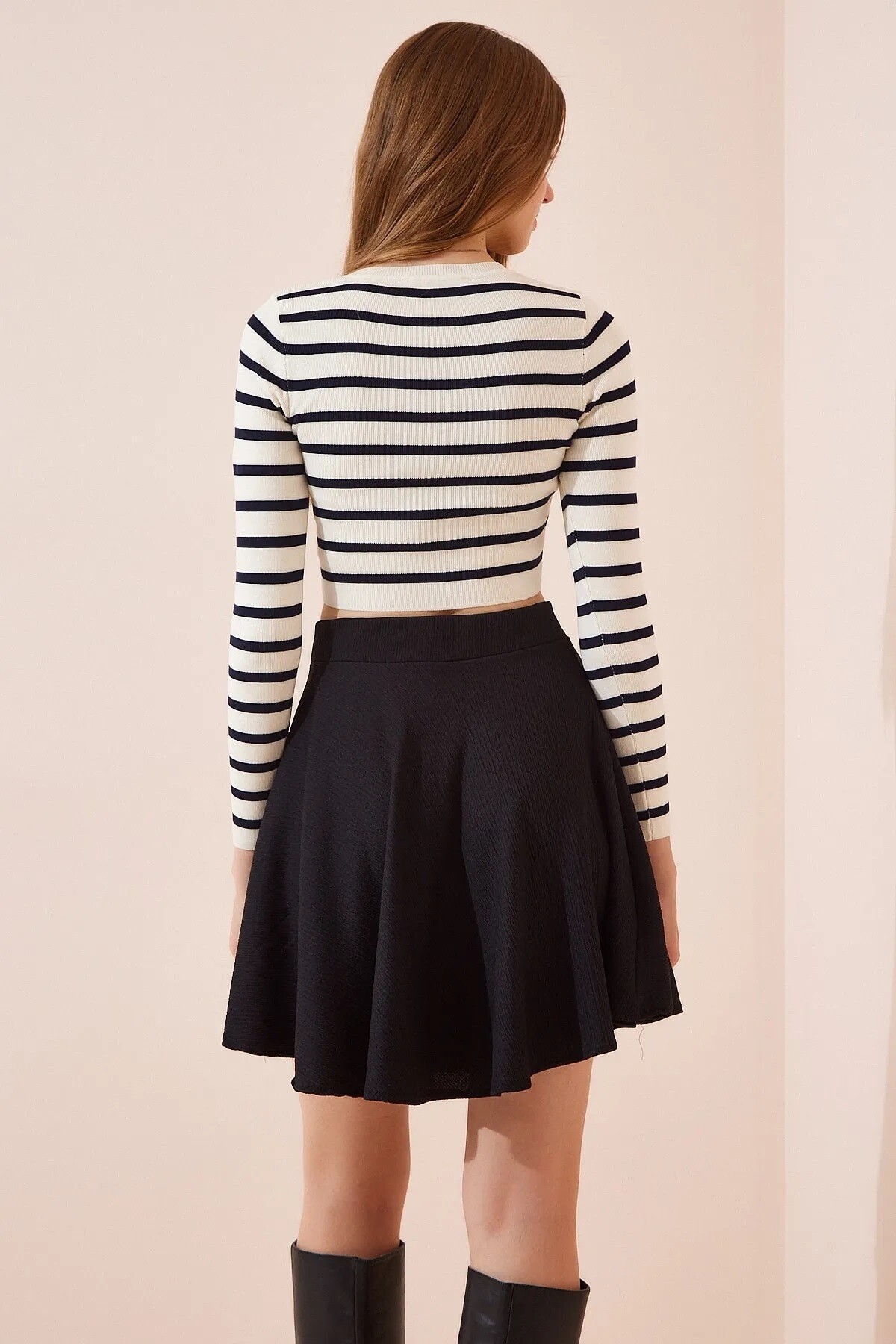 Kadın Siyah  Pileli Mini Örme Etek HZL23S-BD118851