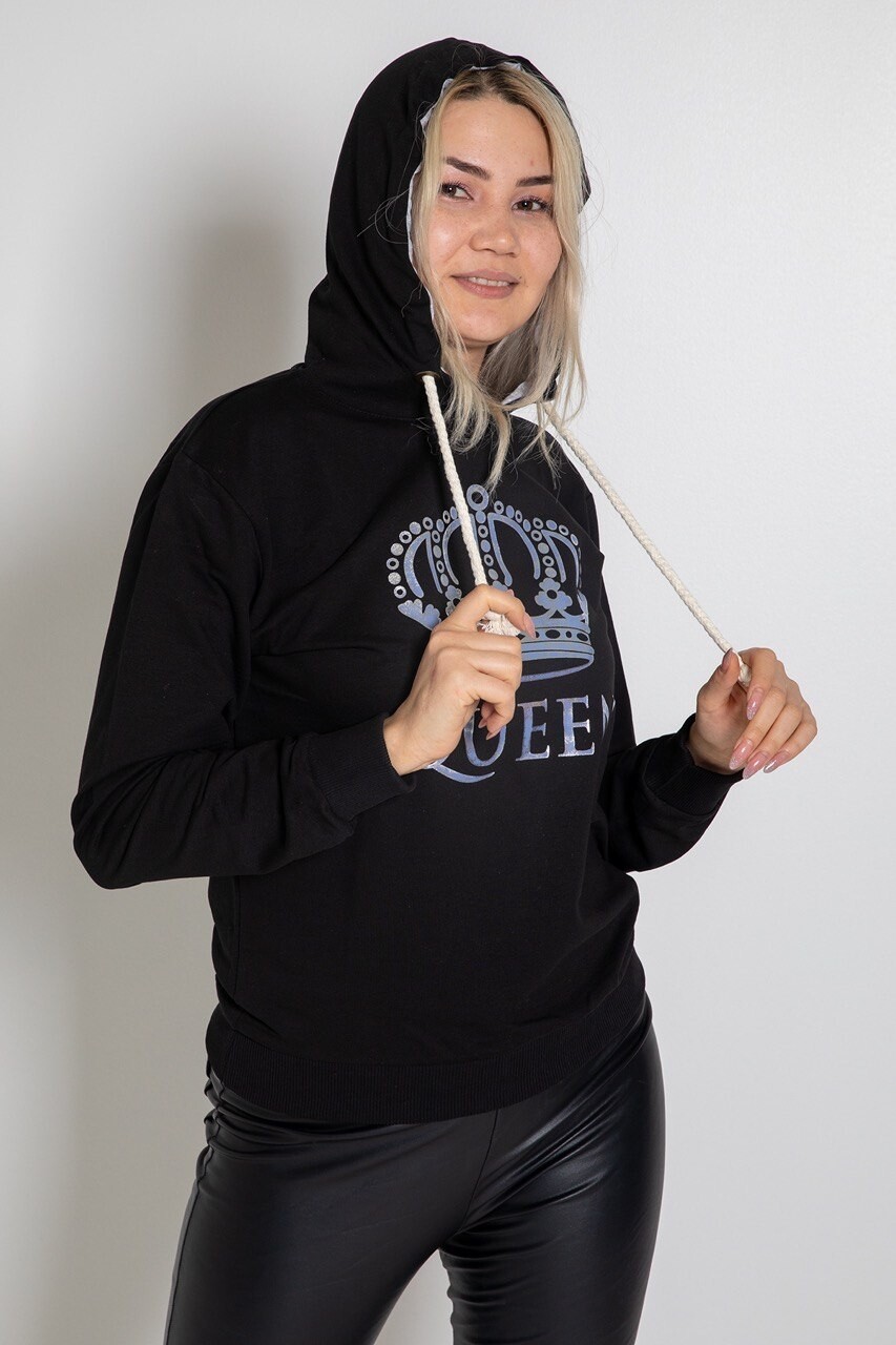 Kadın Siyah Queen Tacı Baskılı Kapüşonlu Oversize Sweatshirt  HZL23W-SR120021