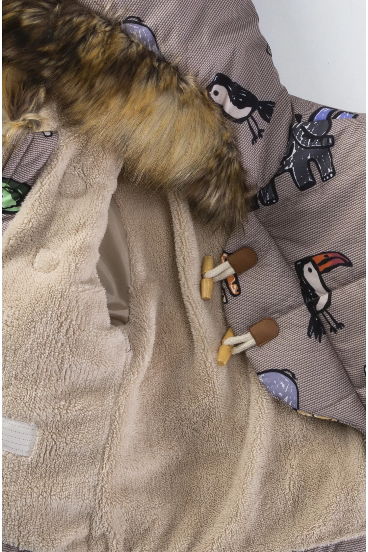 Çocuk Vizon Hayvan Desenli 1-5 Yaş Kışlık İçi Polar Astarlı Kapüşonlu Şişme Mont HZL24W-MDM1513101