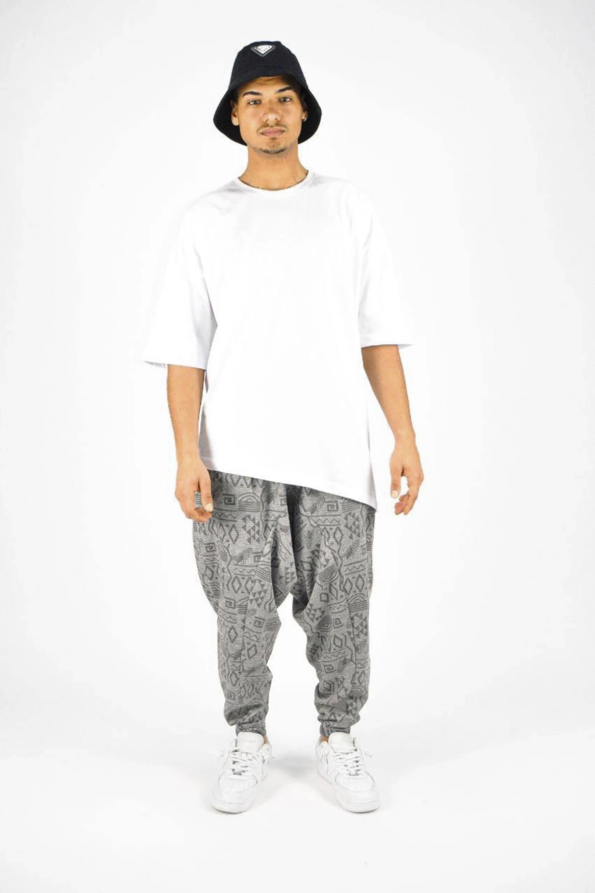 Erkek Etnik Desenli Antrasit Gri  Bol Kesim Şalvar Tip Eşofman Altı HZL23S-MXC17042-11