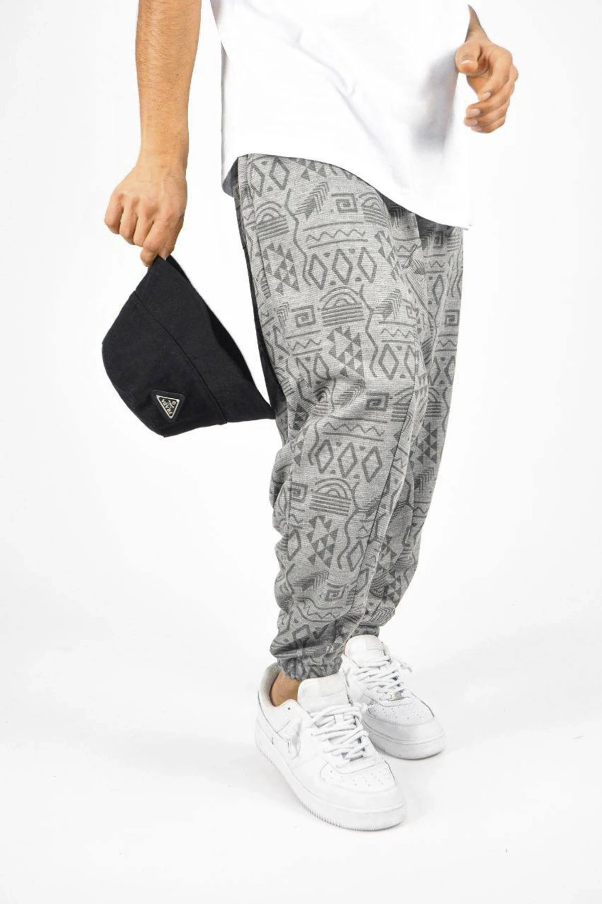 Erkek Etnik Desenli Antrasit Gri  Bol Kesim Şalvar Tip Eşofman Altı HZL23S-MXC17042-11