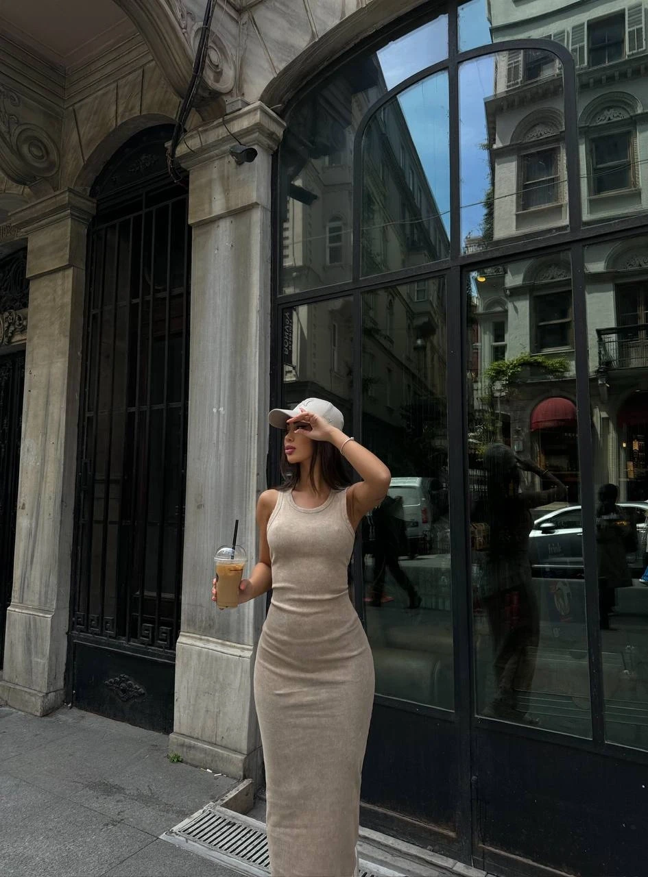 Kadın Bej Bisiklet Yaka Sıfır Kol Yıkamalı Fitilli Uzun Elbise HZL24S-VL1241071