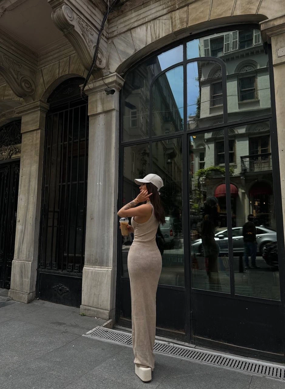 Kadın Bej Bisiklet Yaka Sıfır Kol Yıkamalı Fitilli Uzun Elbise HZL24S-VL1241071