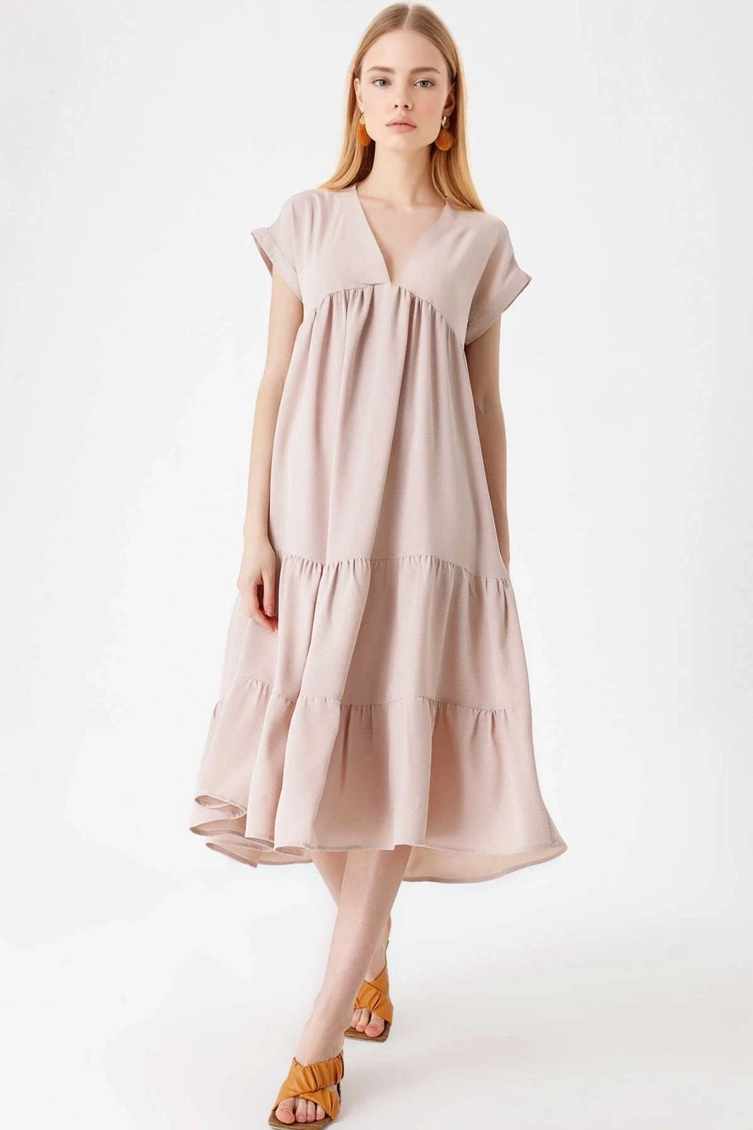 Kadın Bej V Yaka Yazlık Uzun Ayrobin Elbise HZL23S-BD123981