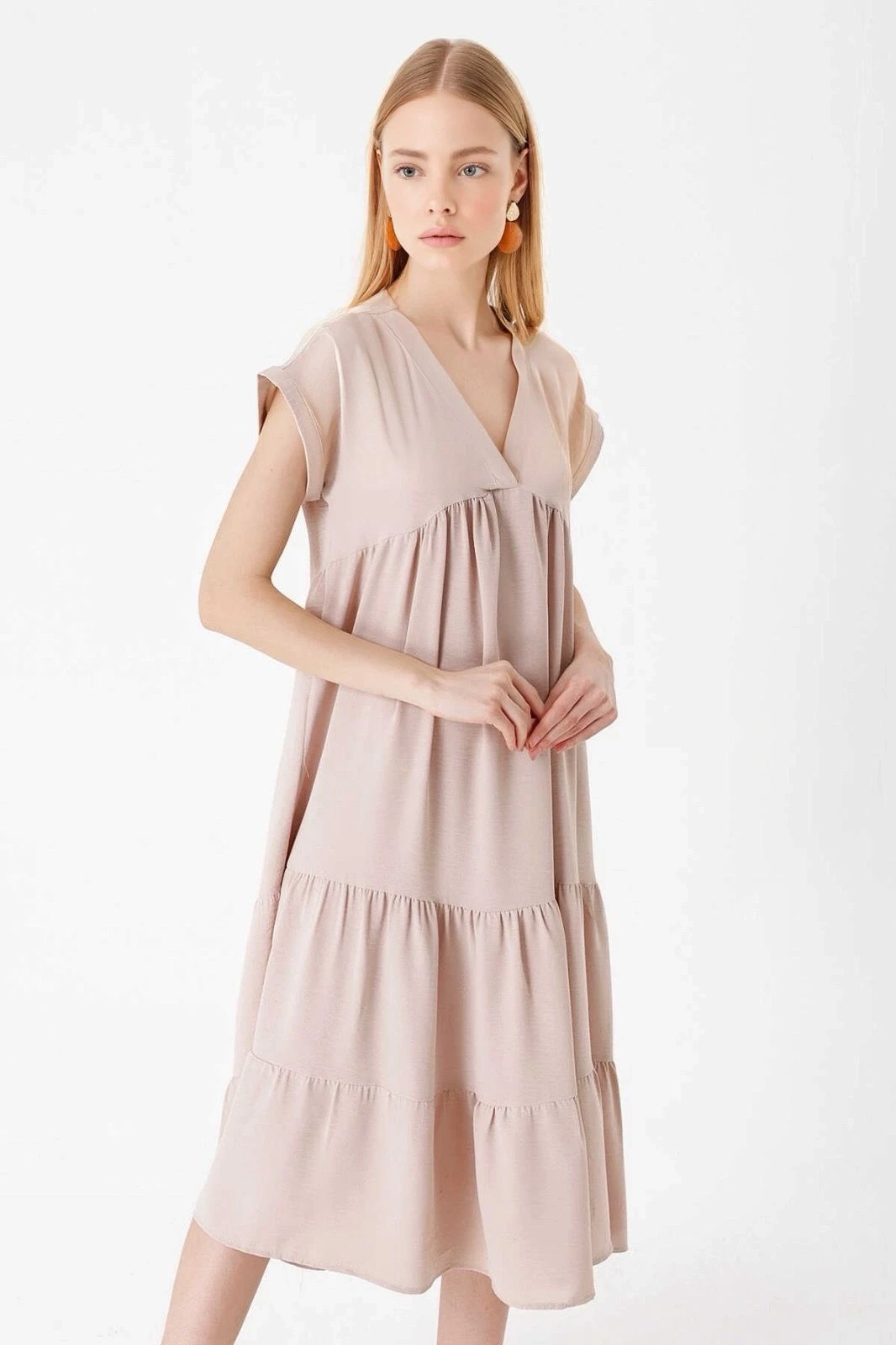 Kadın Bej V Yaka Yazlık Uzun Ayrobin Elbise HZL23S-BD123981