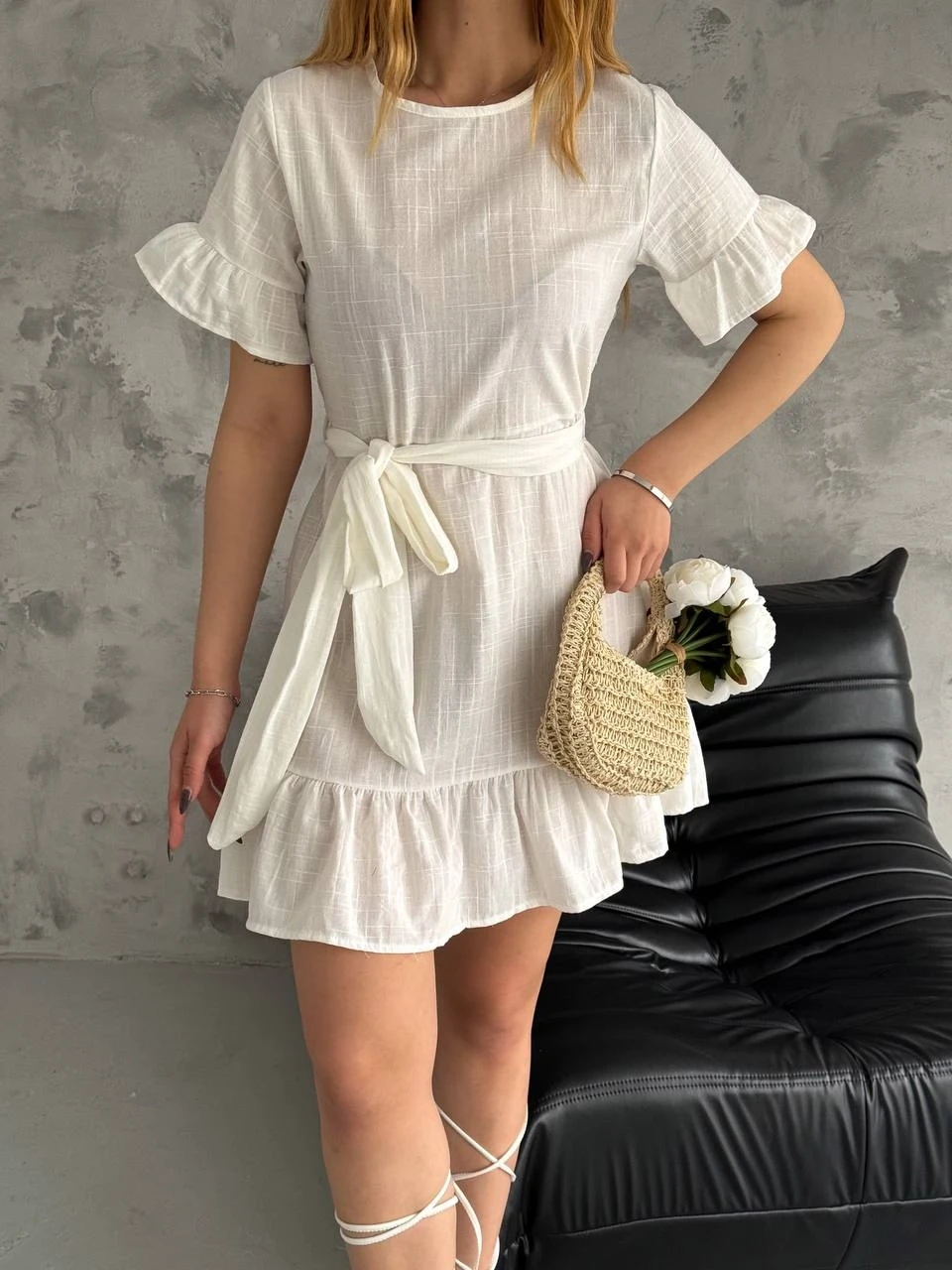 Kadın Beyaz Beli Kuşaklı Kolu Fırfırlı İthal Keten Elbise HZL24S-FRY121891