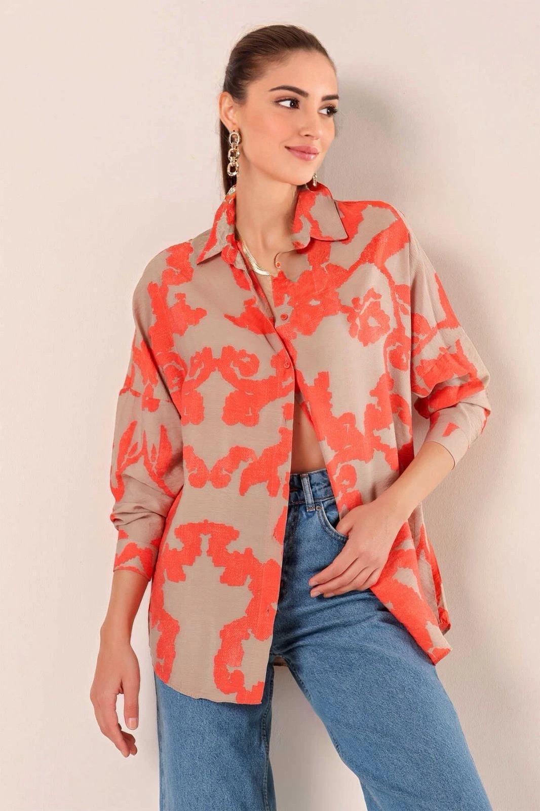Kadın Desenli Oranj Krem Oversize Uzun Basic Gömlek Hzl22w-bd139001