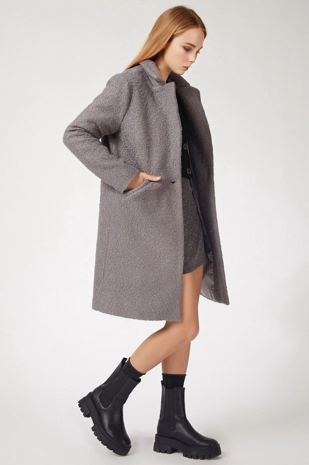 Kadın Gri Tek Düğmeli Çift Cepli Astarlı Buklet Kaşe Kaban HZL22W-BD190821