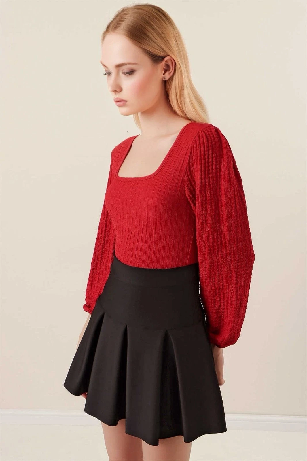 Kadın Kırmızı Balon Kol Dokulu Kare Yaka Trend Örme Bluz HZL23W-BD104421