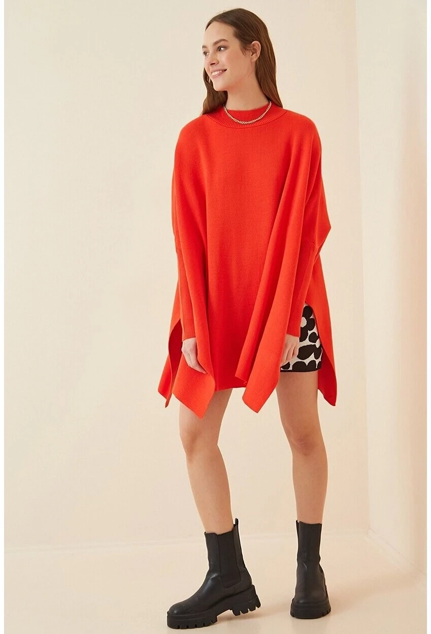 Kadın Kırmızı Oversize Yırtmaçlı Panço Triko Kazak  HZL23W-BD1100761
