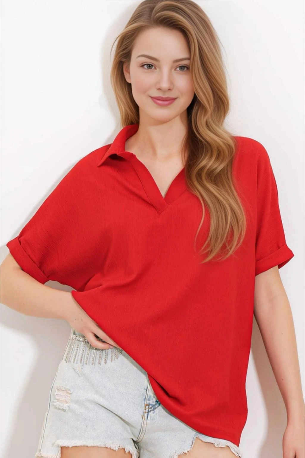 Kadın Kırmızı Polo Yaka Geniş Kesim Örme Bluz HZL24S-BD104861