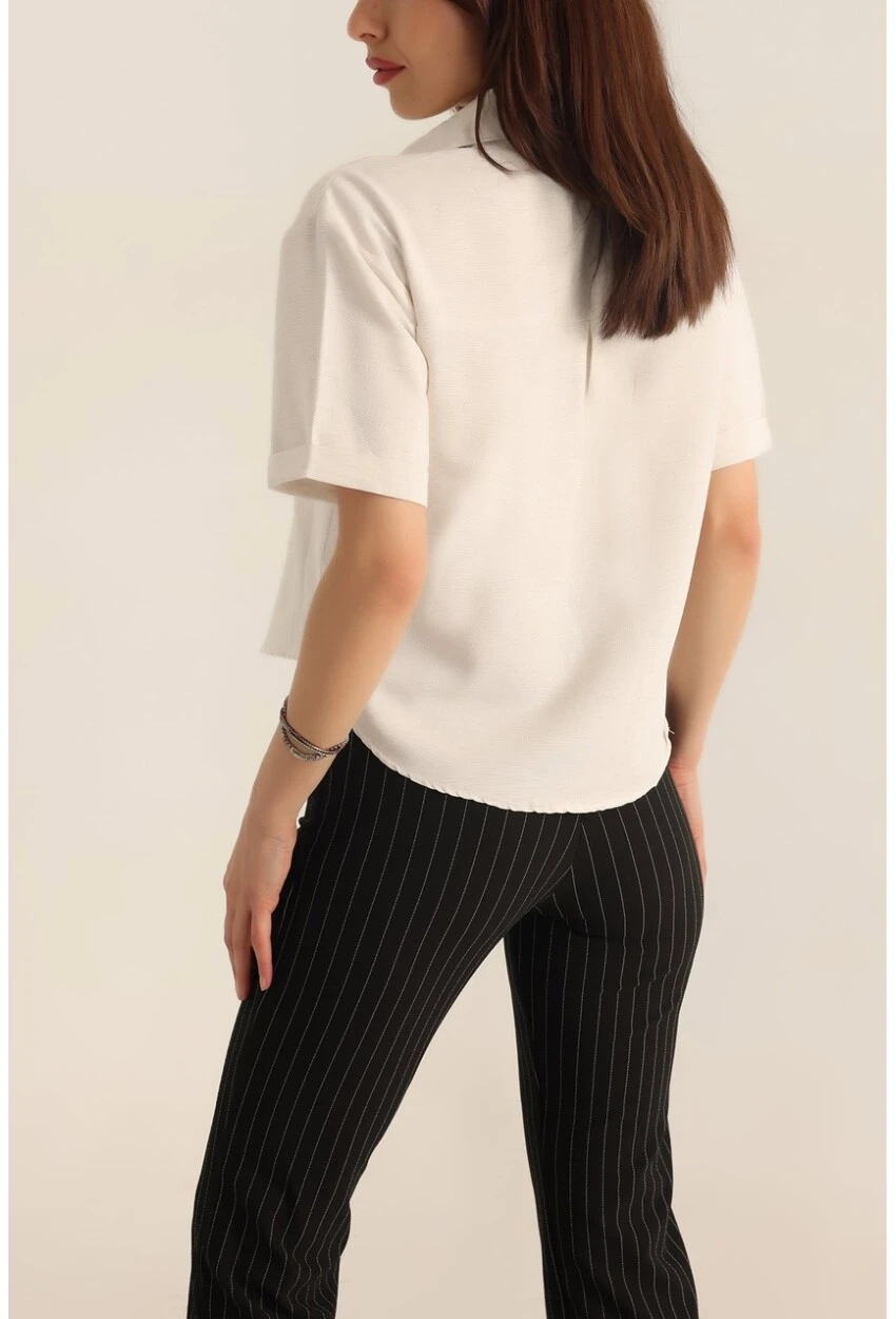 Kadın Krem Kısa Kollu Oversize Çift Cepli Keten Gömlek HZL24S-BD1201801