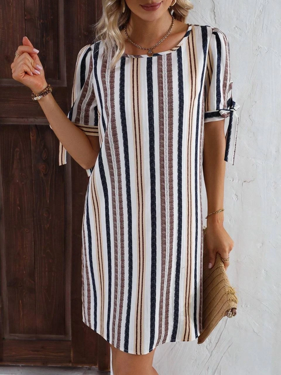 Kadın Krem Lacivert İthal Keten Baskılı Bisiklet Yaka Astarsız Elbise HZL24S-FRY121011