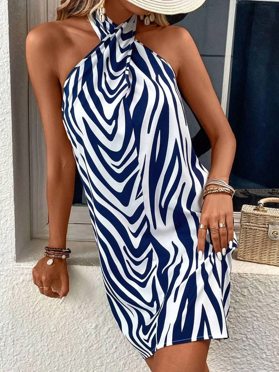 Kadın Mavi Beyaz Boyundan Bağlamalı Mosskrep Dijital Baskılı Astarsız Mini Elbise HZL24S-FRY120971