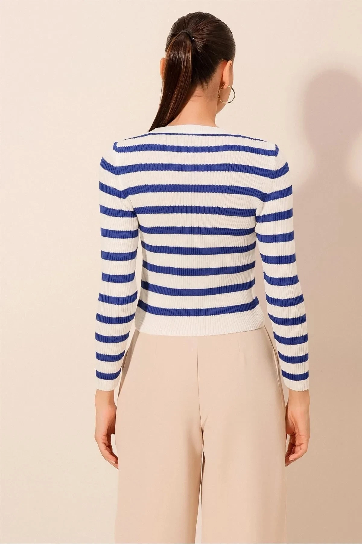 Kadın Mavi Çizgili Bisiklet Yaka Triko Kazak HZL24W-BD1101331