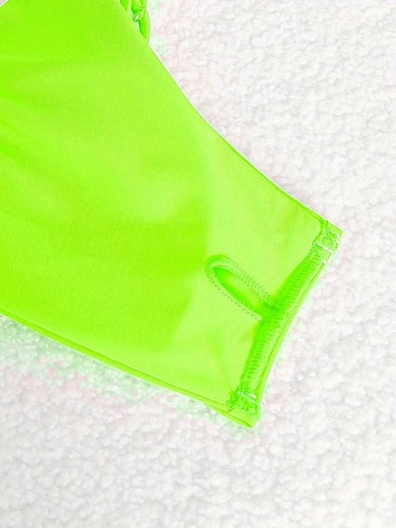 Kadın Neon Yeşil İp Detaylı Astarlı V Kesim Üçgen Bikini Takım HZL24S-LC2234