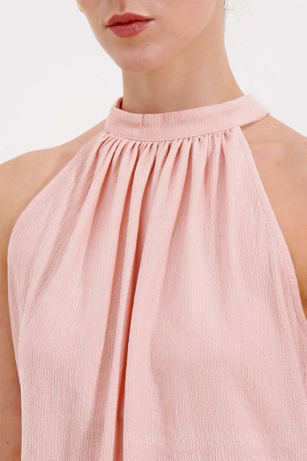 Kadın Pudra Halter Yaka Kolsuz Örme Bluz HZL24S-BD104891