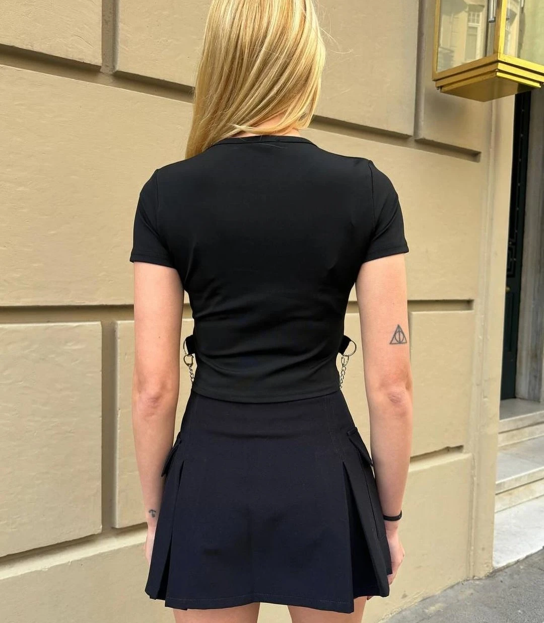 Kadın Siyah ROCKMORE Baskılı Zincir Aksesuarlı Crop T-Şihrt HZL24S-DSB120281