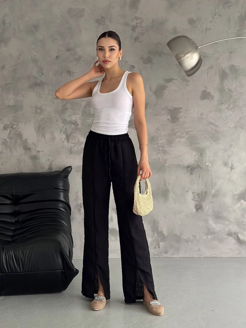 Kadın Siyah Lastikli Bel Yırtmaç Detaylı Cepsiz İthal Keten Astarsız Pantolon HZL24S-FRY121941