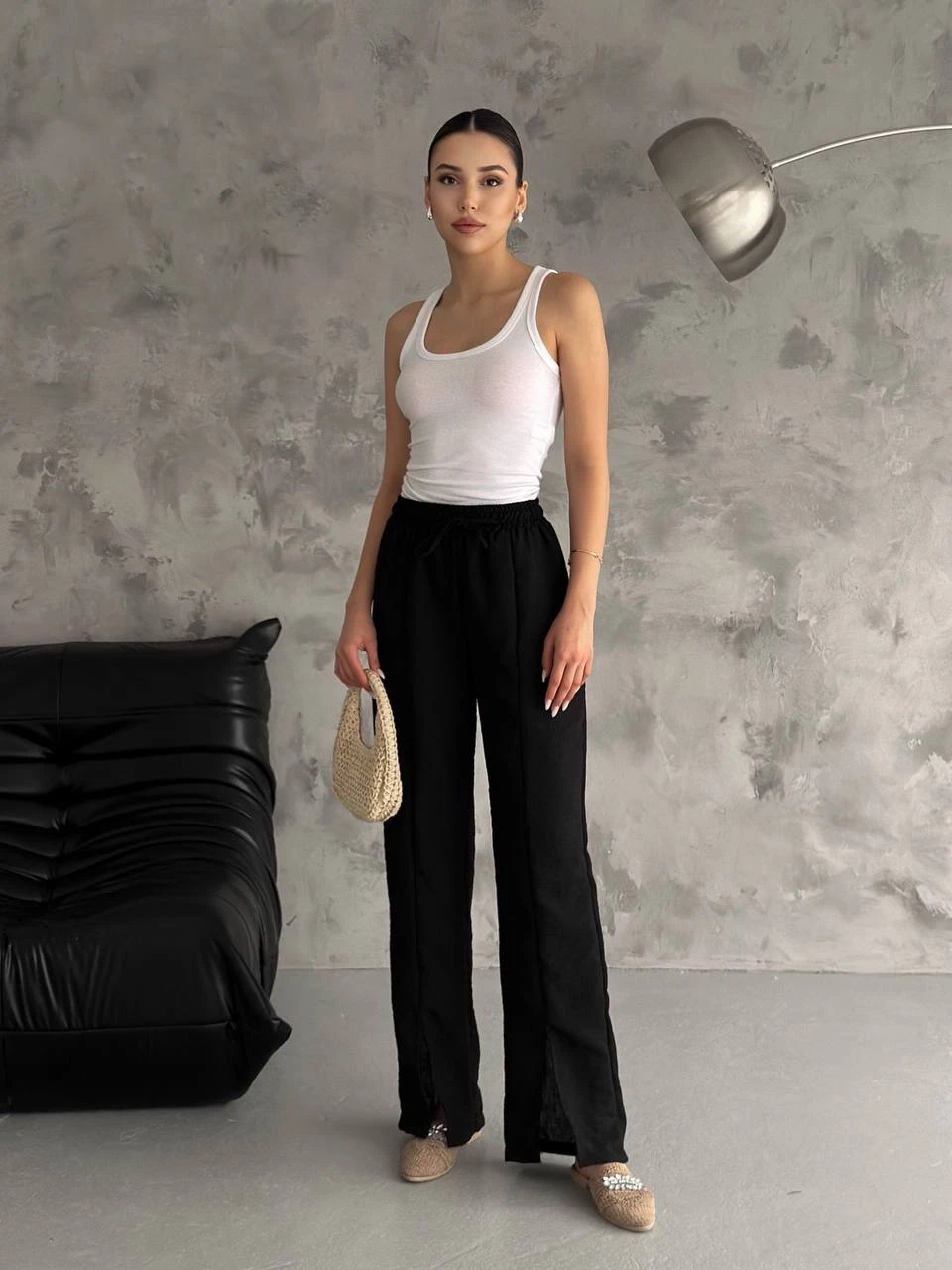 Kadın Siyah Lastikli Bel Yırtmaç Detaylı Cepsiz İthal Keten Astarsız Pantolon HZL24S-FRY121941