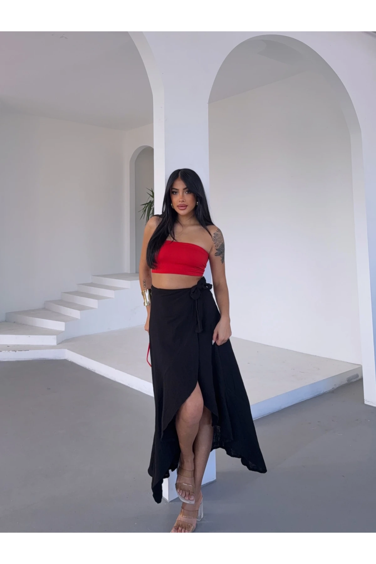 Kadım Siyah Belden Bağlamalı Asimetrik Müslin Etek HZL25S-DSB117801