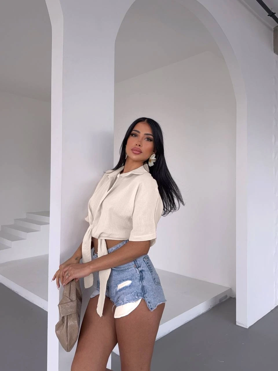 Kadın Açık Krem Bağlama Detaylı Müslin Keten Bluz HZL25S-DSB1212