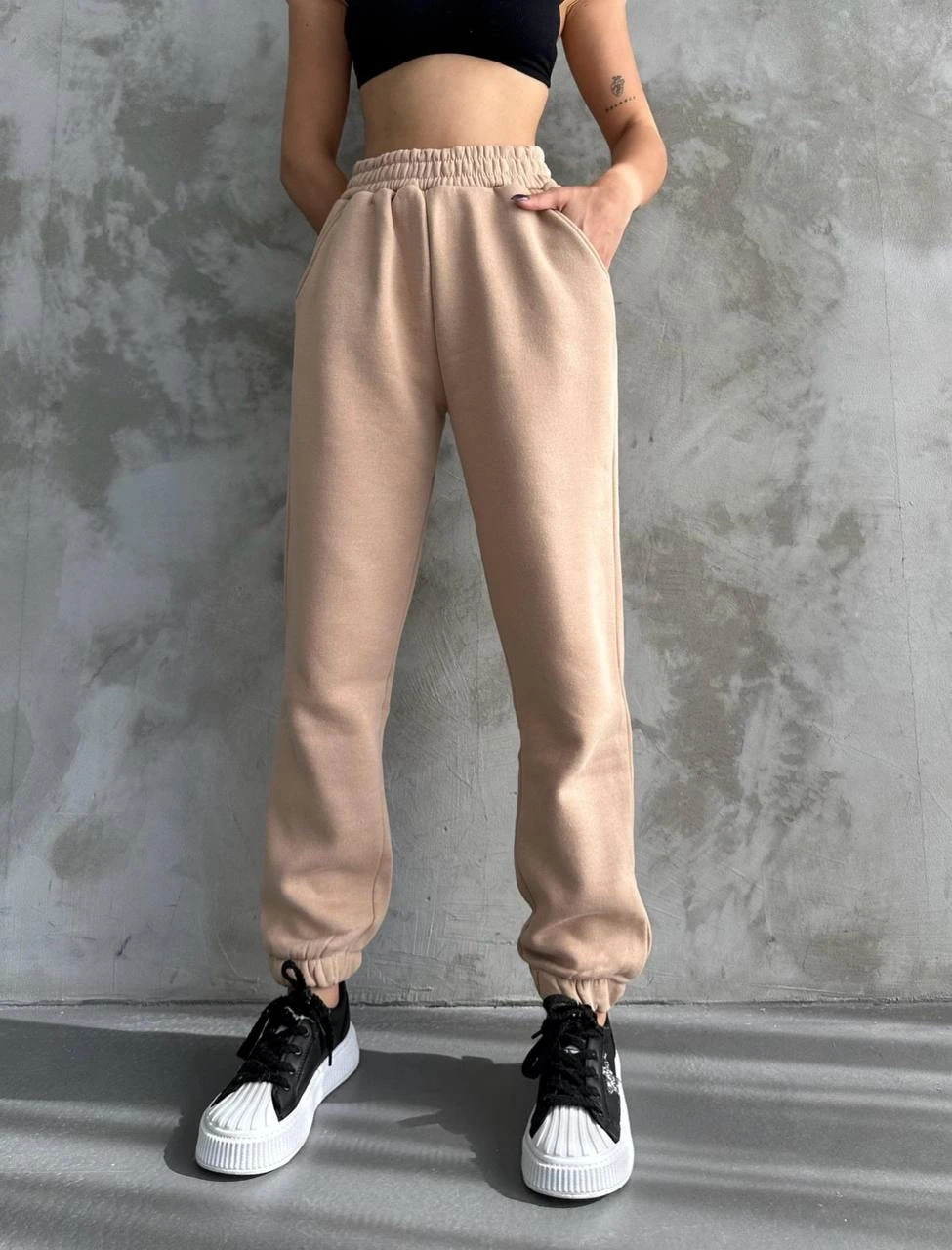 Kadın Bej Cepli Beli Paçası Lastikli 3 İplik Şardonlu Eşofman Altı HZL24W-ZK12321