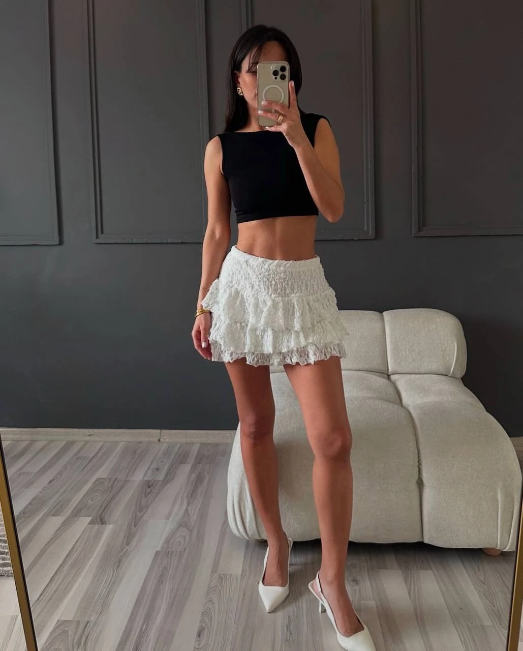 Kadın Beyaz Katlı Dantelli Astarlı Mini Etek HZL25W-ZK13481