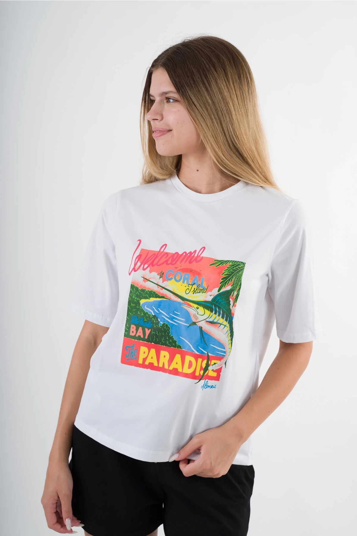 Kadın Beyaz Paradise Baskılı Bisiklet Yaka T-Shirt HZL24S-YY302