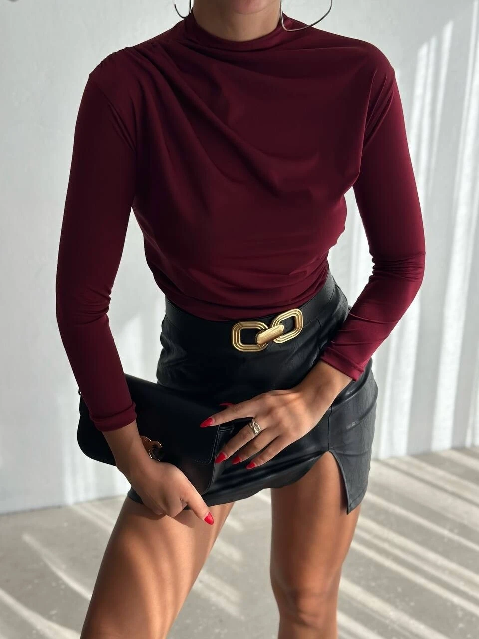 Kadın Bordo Omuz ve Beli Büzgülü Yarım Balıkçı Yaka Sandy Bluz HZL24W-FRY122451