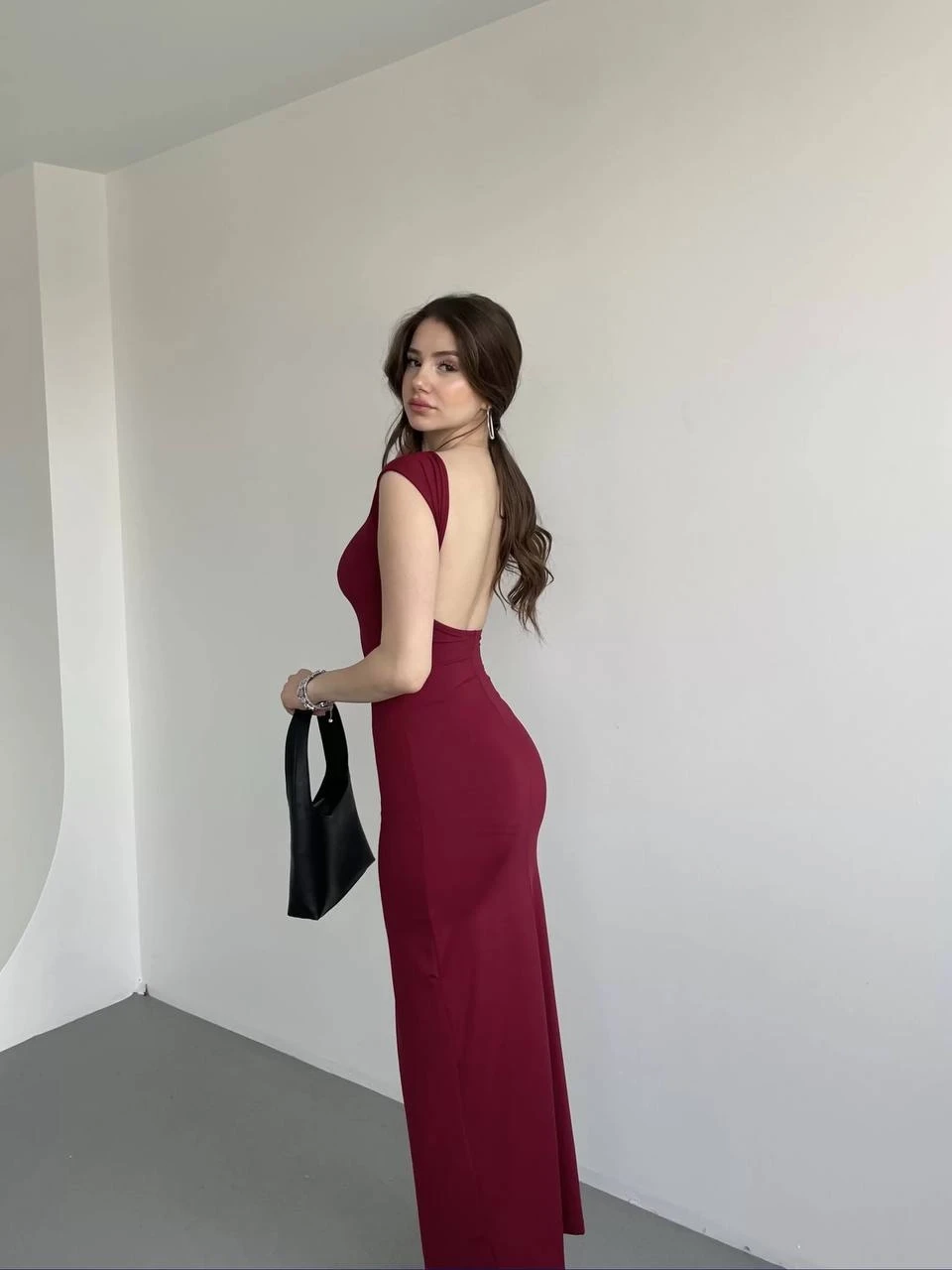 Kadın Bordo Sırt Dekolteli Yumuşak Dokulu Elbise HZL25S-ZK13321