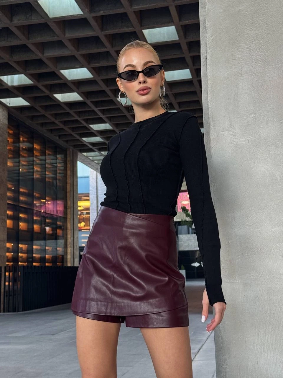 Kadın Bordo Suni Deri Şortlu Mini Etek HZL25W-ZK11161