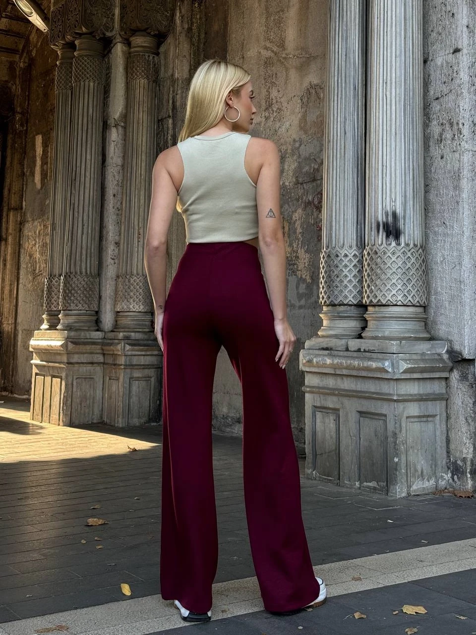 Kadın Bordo Yüksel Bel Kemer Detaylı İspanyol Paça Pantolon HZL25W-ZK11481