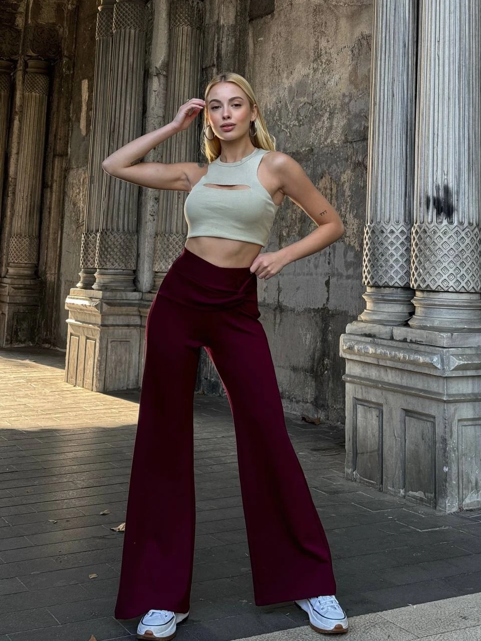 Kadın Bordo Yüksel Bel Kemer Detaylı İspanyol Paça Pantolon HZL25W-ZK11481