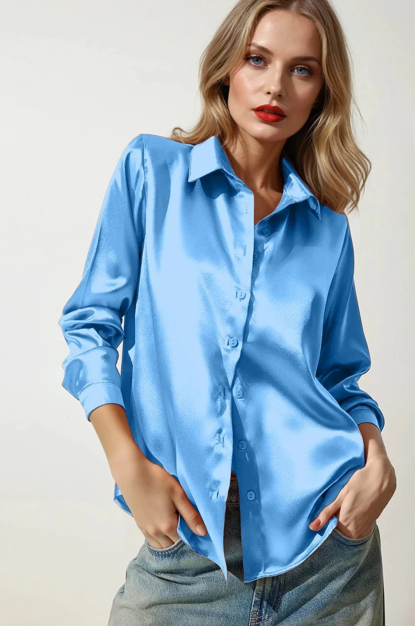 Kadın Buz Mavisi Hafif Dökümlü Saten Yüzeyli Gömlek HZL22W-BD139641