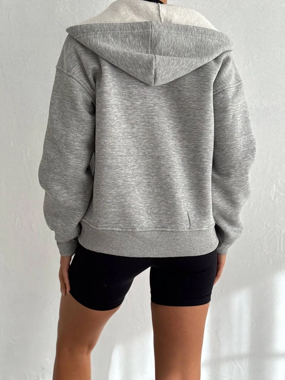 Kadın Gri Kapüşonlu Fermuarlı Şardonlu  Sweatshirt HZL24W-FRY122561