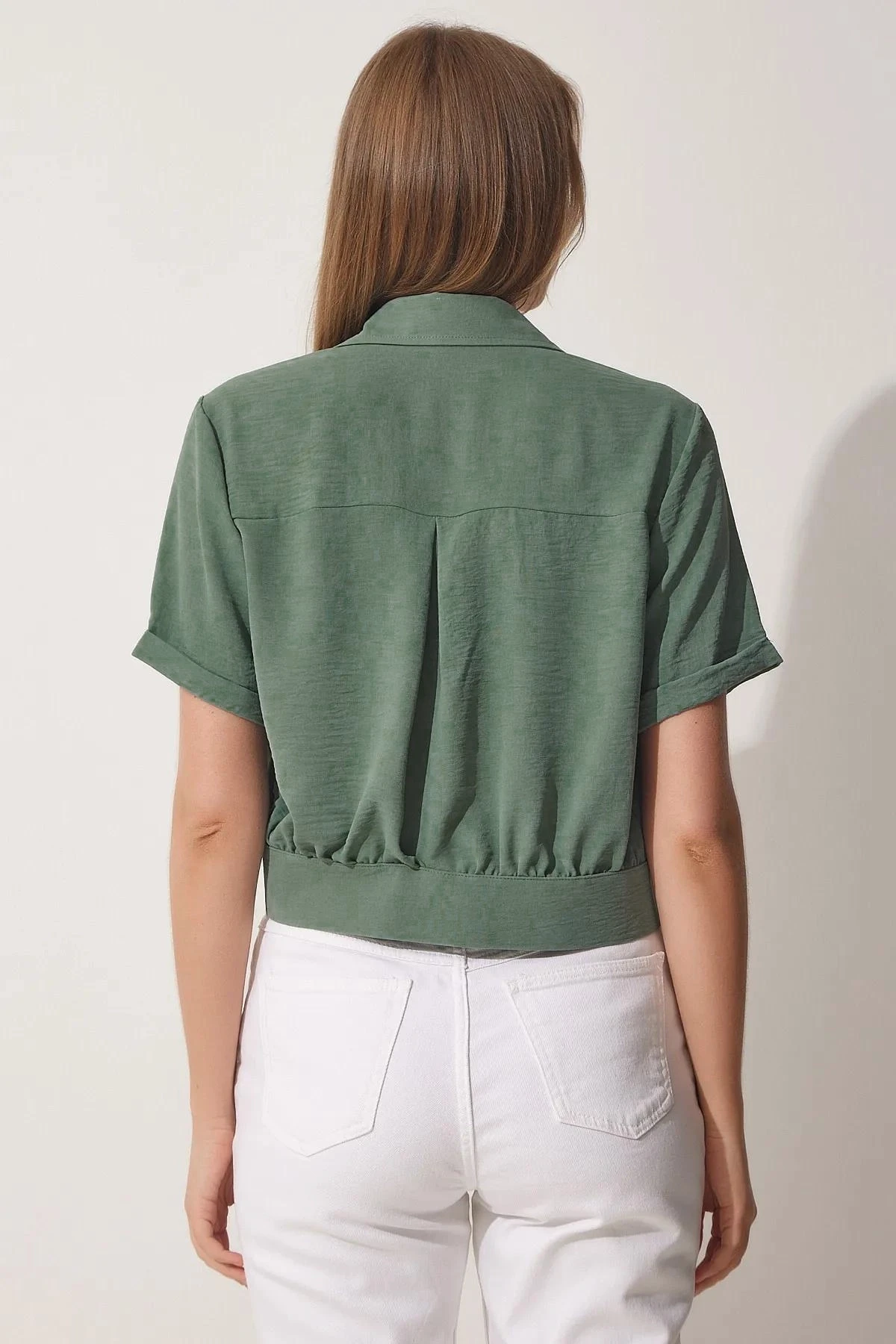 Kadın Haki Cepli Düğmeli Kısa Kollu Yazlık  Crop Gömlek Ceket HZL22S-BD106631