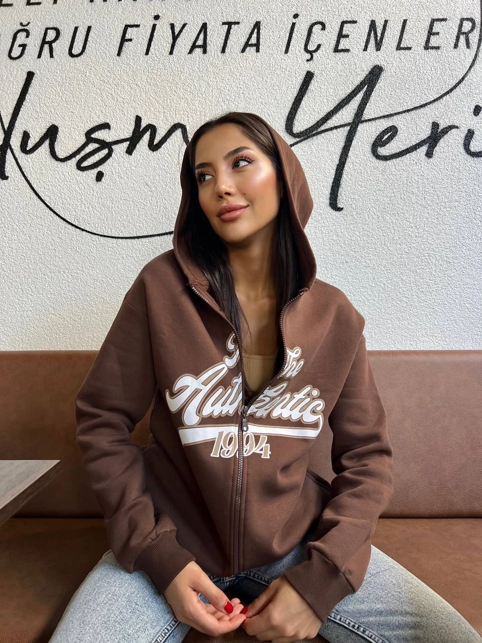 Kadın Kahverengi Baskılı Kapüşonlu Fermuarlı Oversize Sweatshirt HZL24W-ZK12741