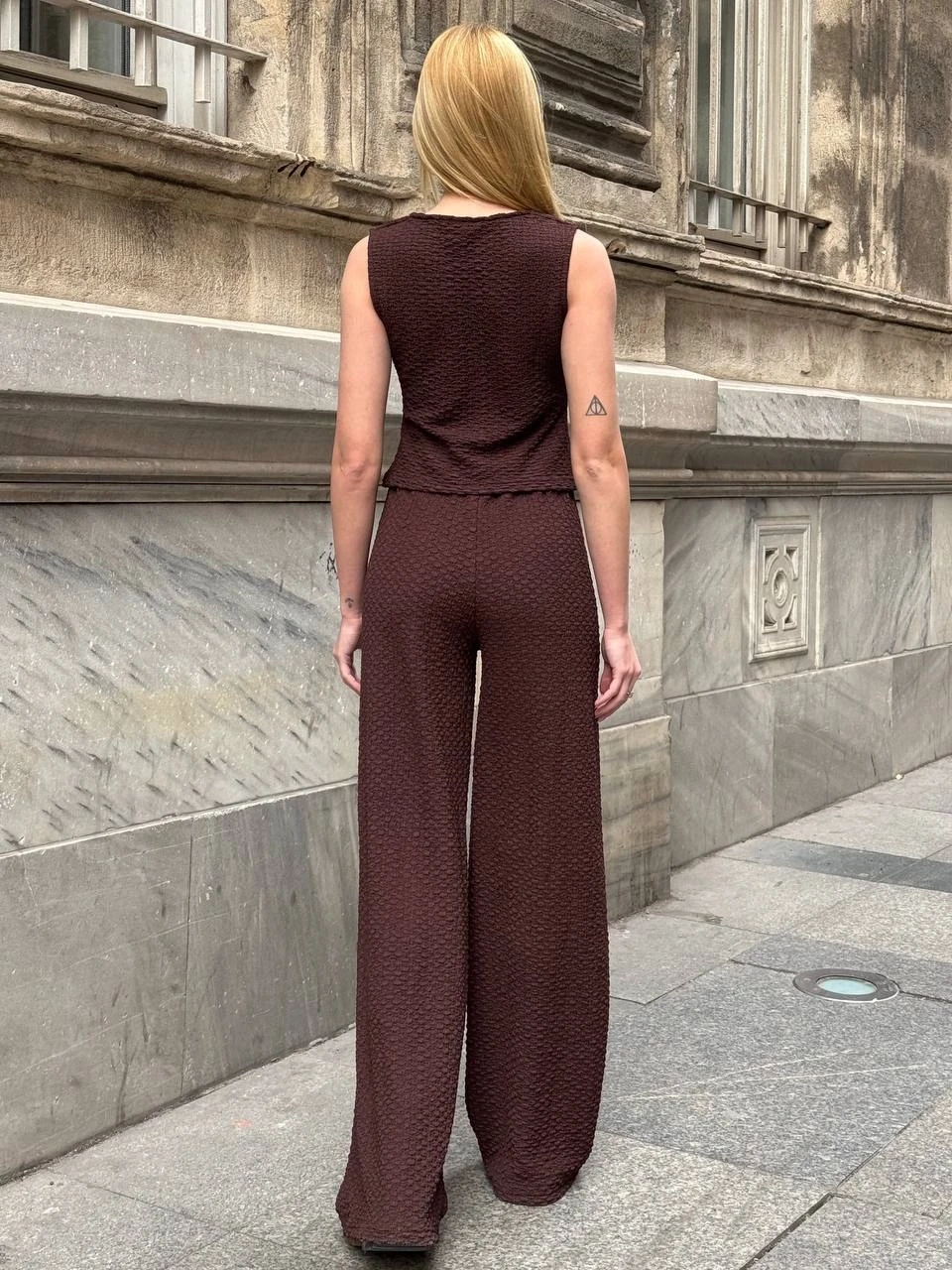 Kadın Kahverengi Beli Lastilkli Gofre Kumaş Pantolon HZL24S-ZK13261