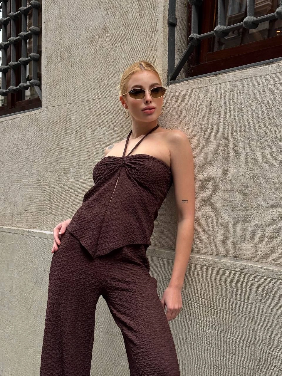 Kadın Kahverengi Boyundan Bağlamalı Staplez Bluz HZL25S-ZK13581