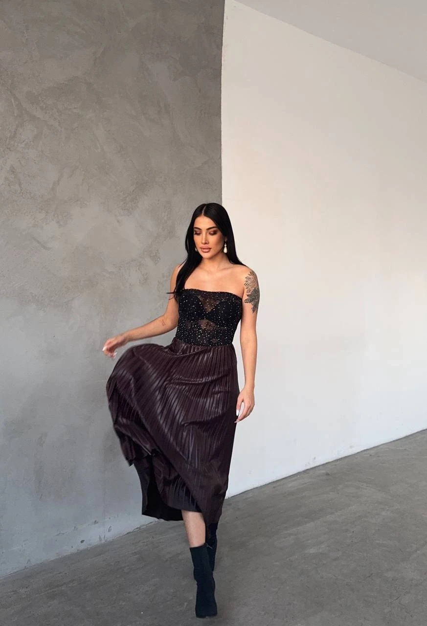 Kadın Kahverengi Saten Görünümlü Beli Lastikli Piliseli Uzun Boy Etek HZL25W-FRY130011