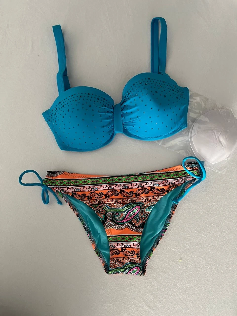 Kadın Mavi Taş İşlemeli Desenli 3 Parça Bikini Takım HZL25S-LC3326